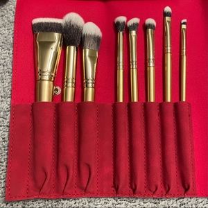 NEW Luxie Glitter and Gold Brush Set - 8 piece